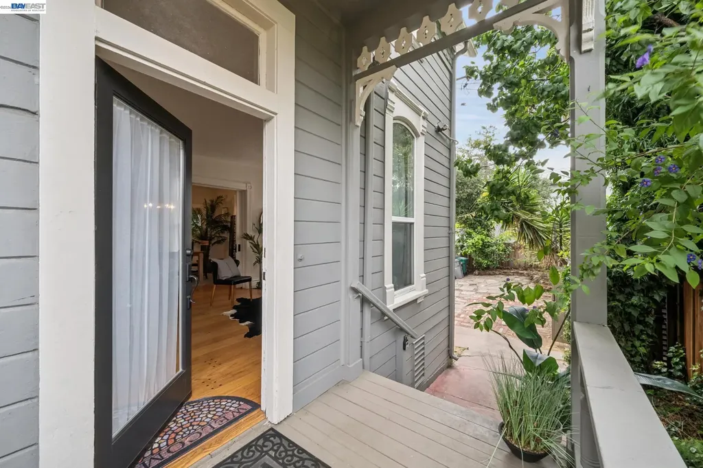 4336 Fleming Avenue Oakland CA 94619