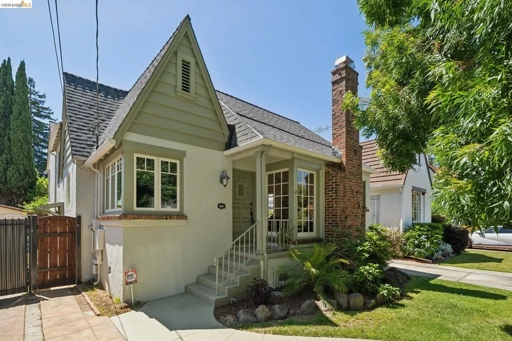 957 Lee Avenue San Leandro CA 94577
