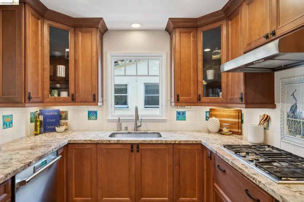 957 Lee Avenue San Leandro CA 94577