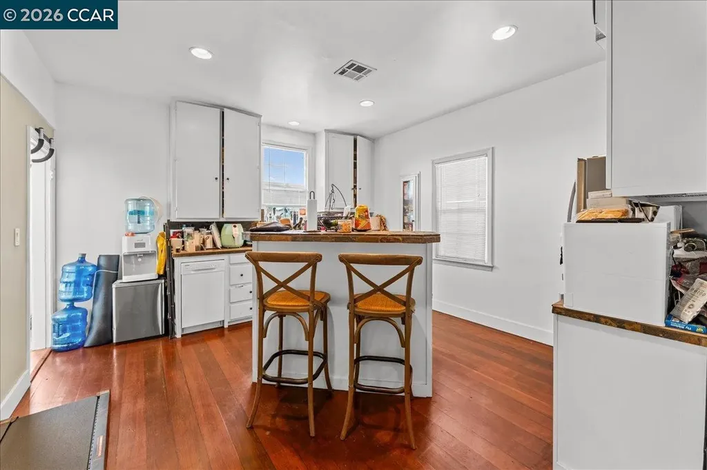 1222 Solano Vallejo CA 94590