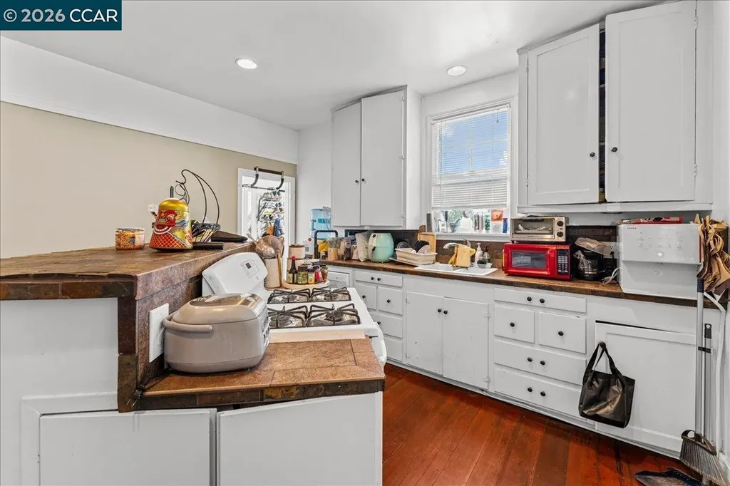 1222 Solano Vallejo CA 94590
