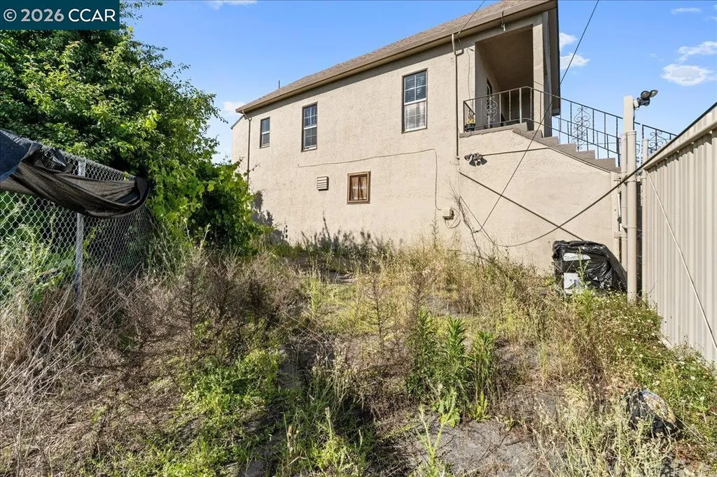 1222 Solano Vallejo CA 94590