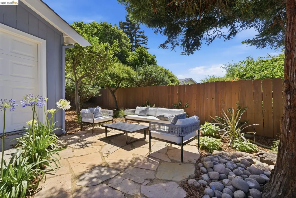 6922 Blake Street El Cerrito CA 94530
