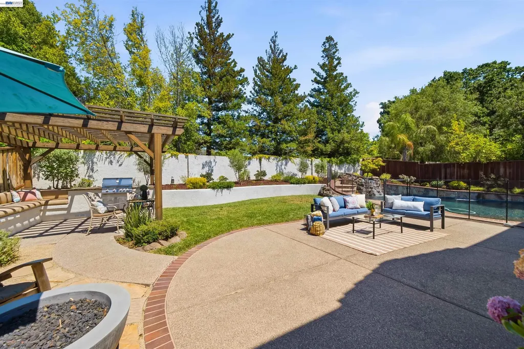 5996 Melanie Court Livermore CA 94550