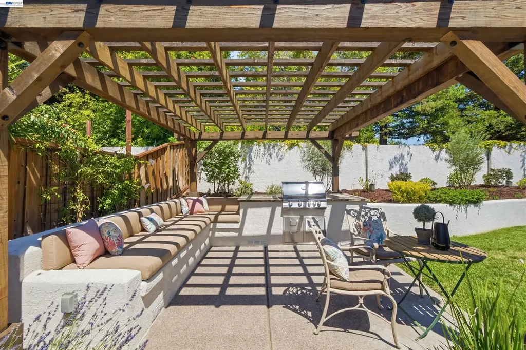 5996 Melanie Court Livermore CA 94550