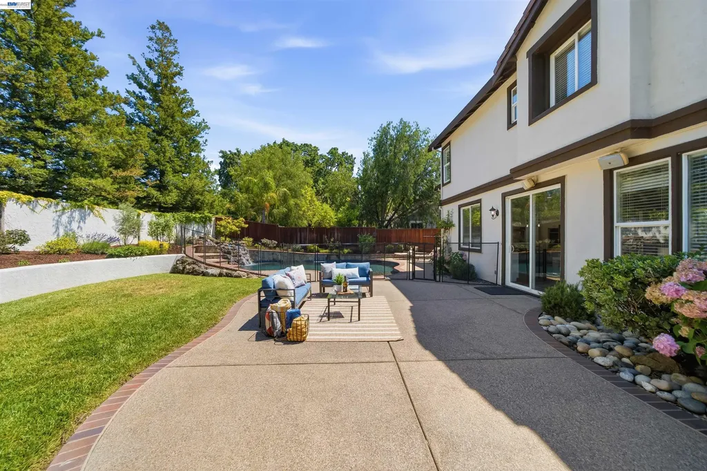 5996 Melanie Court Livermore CA 94550