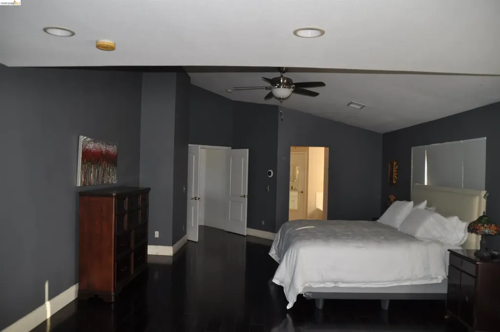 6 Bridlewood Court Pittsburg CA 94565
