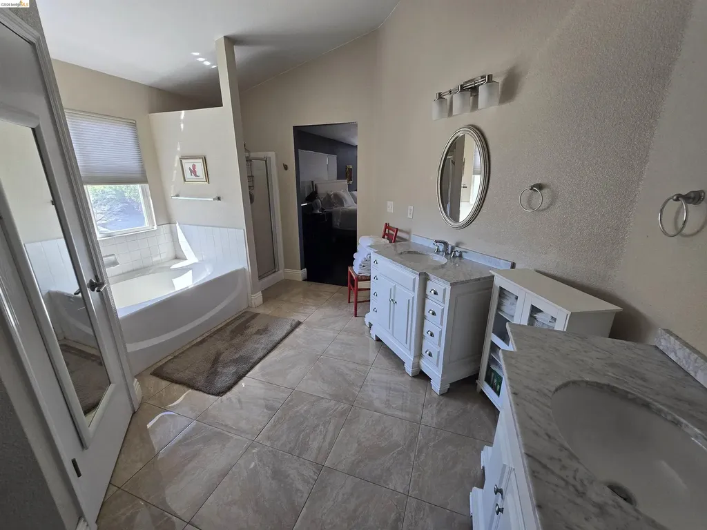 6 Bridlewood Court Pittsburg CA 94565
