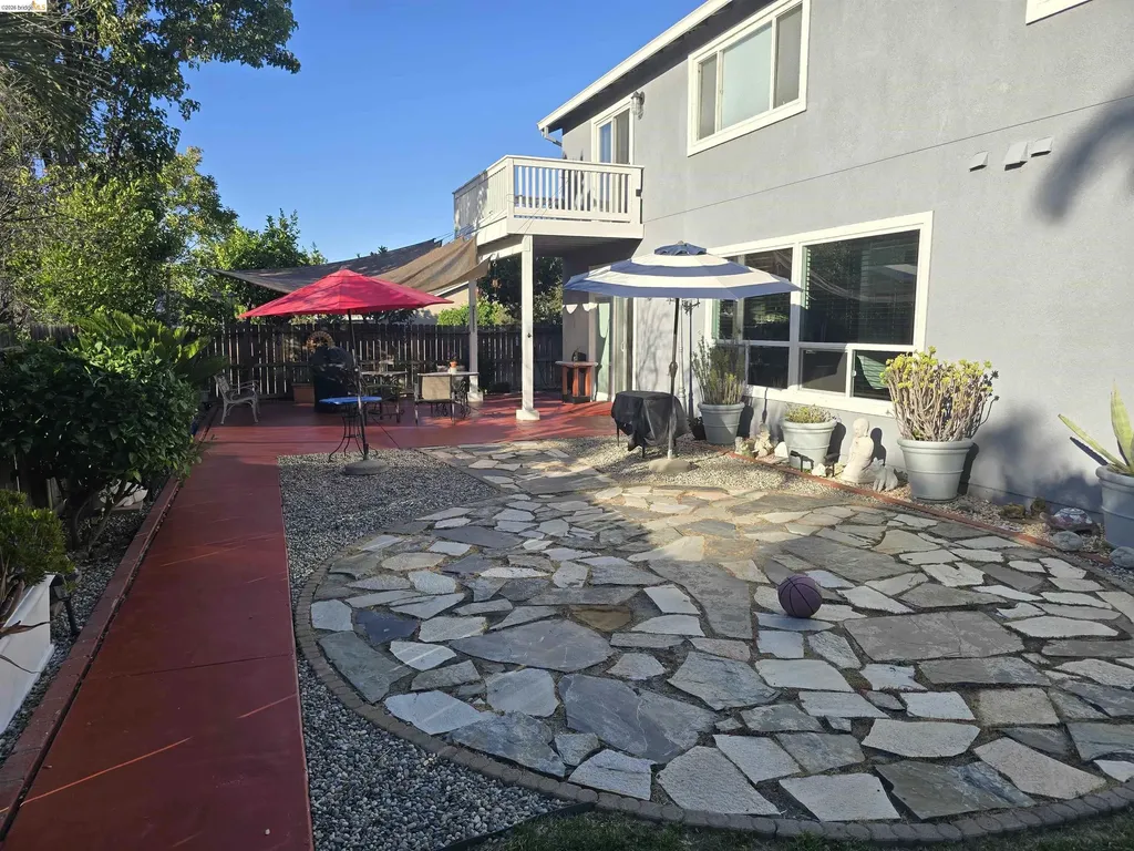 6 Bridlewood Court Pittsburg CA 94565
