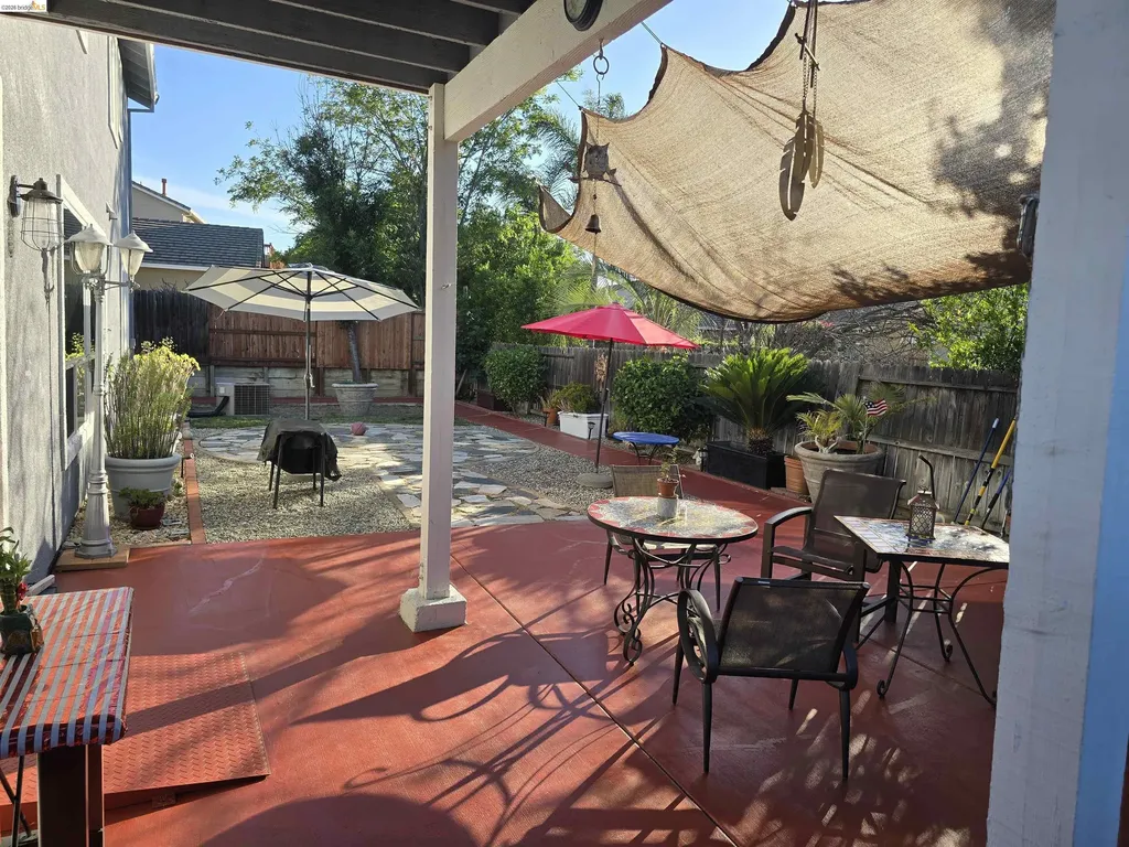 6 Bridlewood Court Pittsburg CA 94565