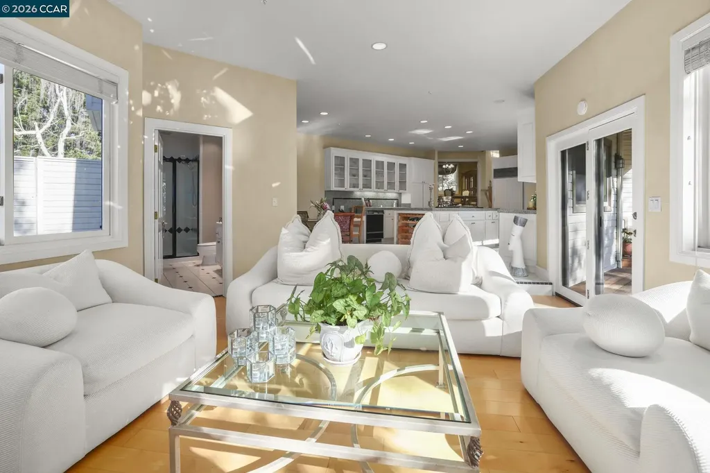 4 Julianna Moraga CA 94556