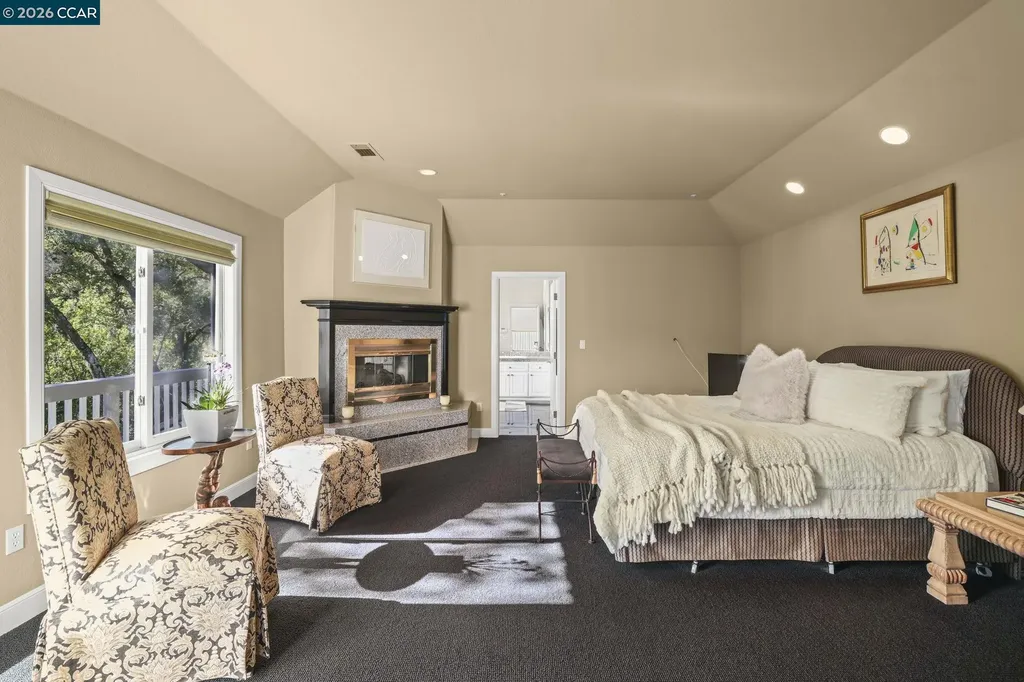 4 Julianna Moraga CA 94556