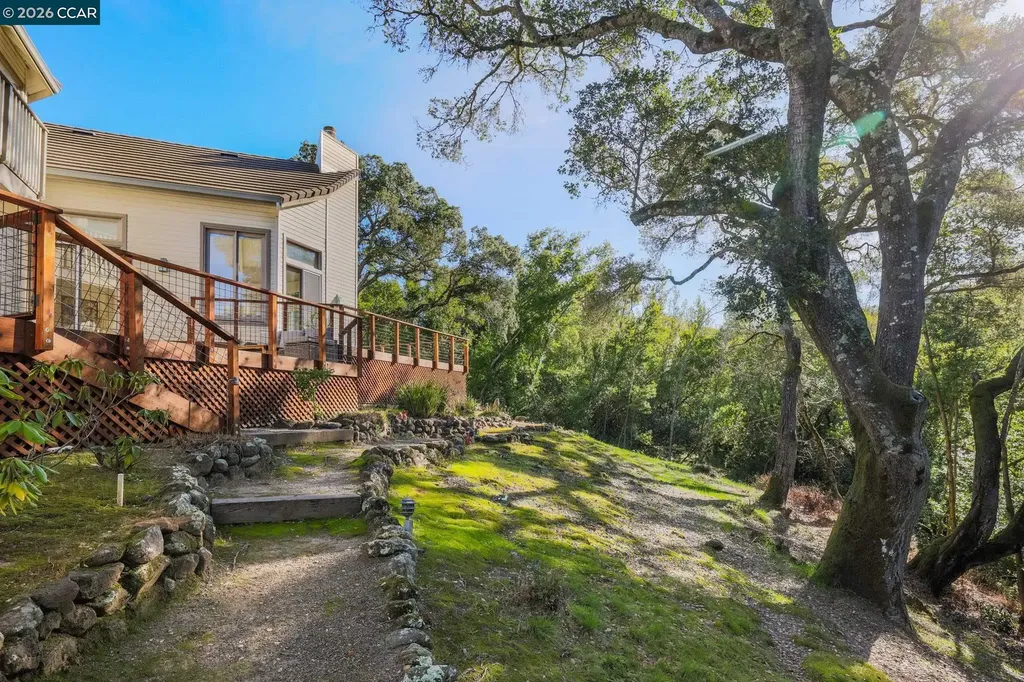 4 Julianna Moraga CA 94556