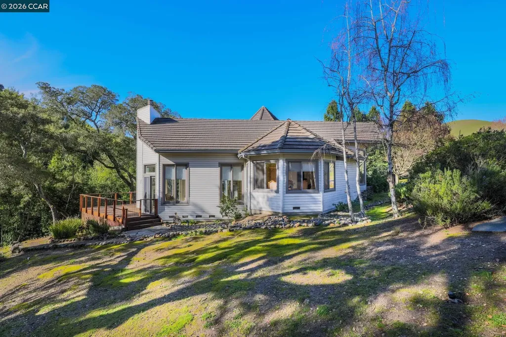 4 Julianna Moraga CA 94556