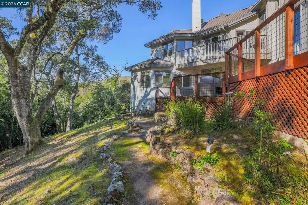 4 Julianna Moraga CA 94556