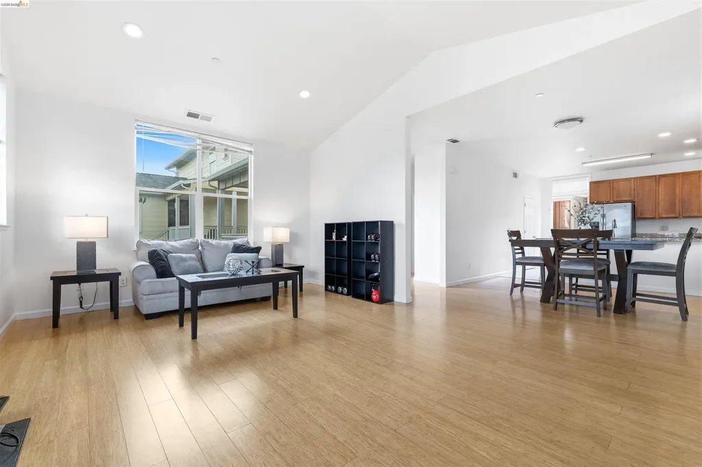 117 Kingswood Lane Martinez CA 94553