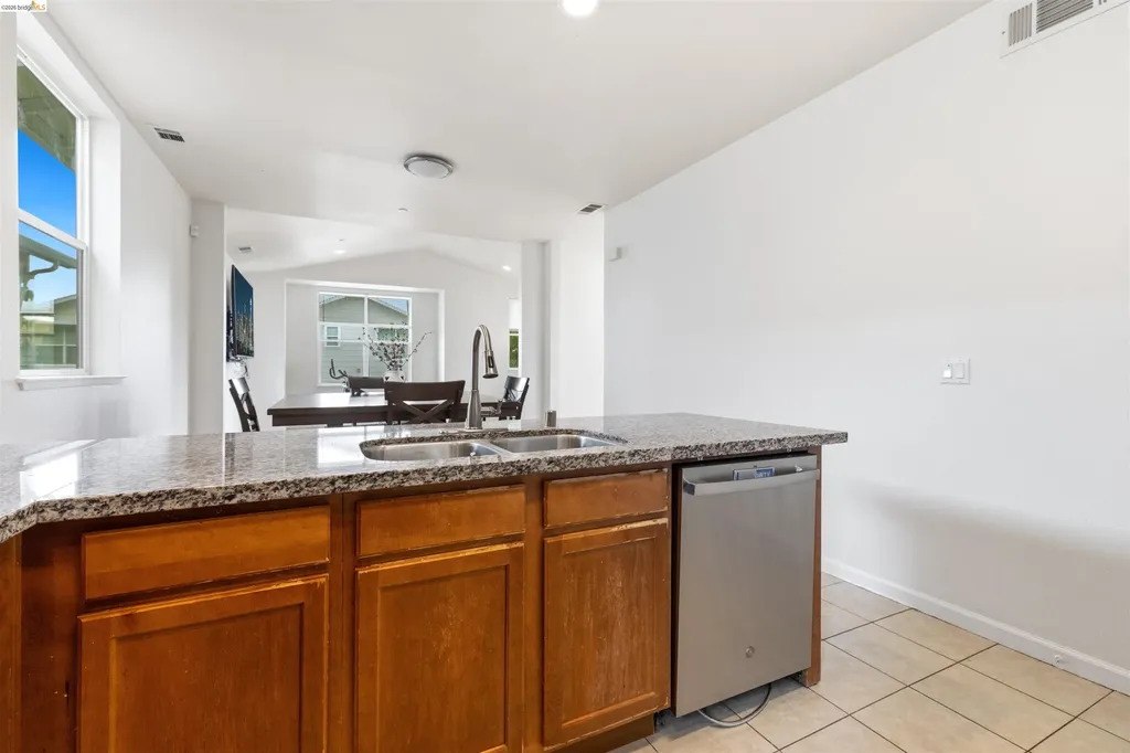 117 Kingswood Lane Martinez CA 94553