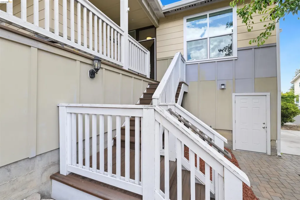 117 Kingswood Lane Martinez CA 94553