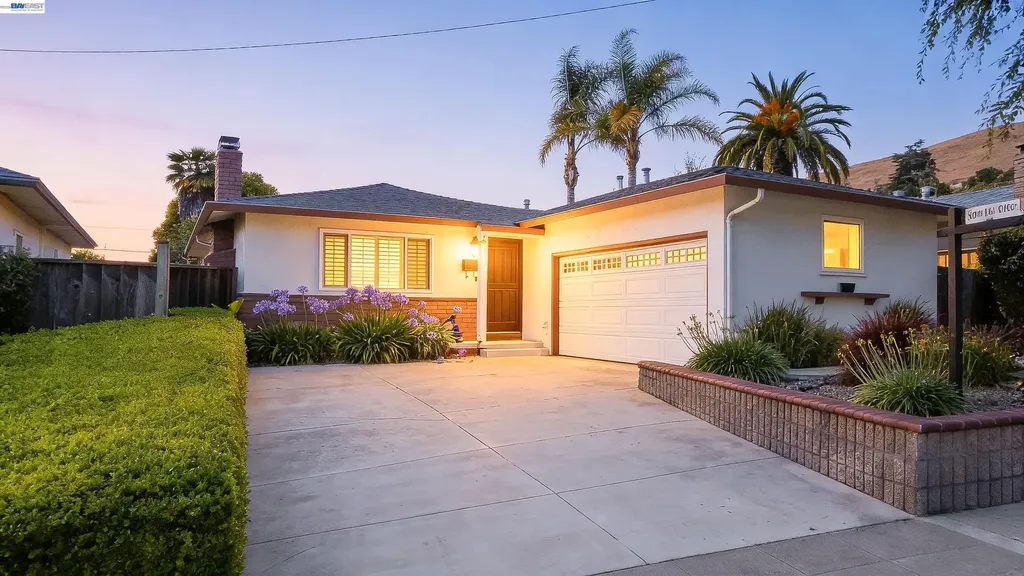 31590 Hugh Way Hayward CA 94544