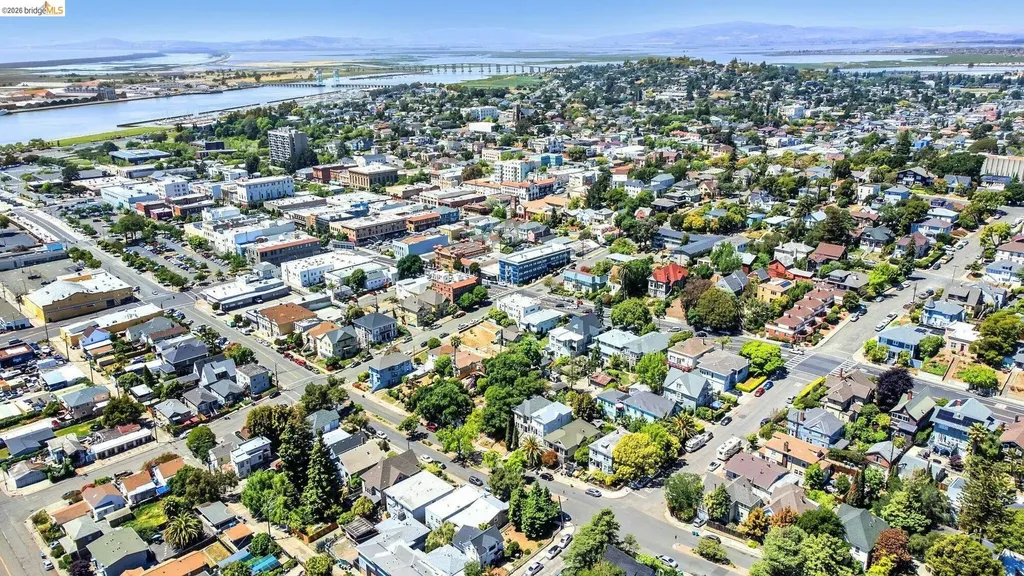 630 York Vallejo CA 94590