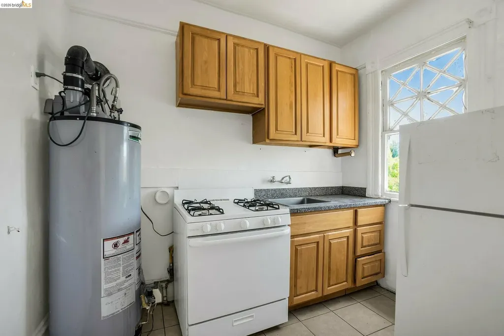 630 York Vallejo CA 94590