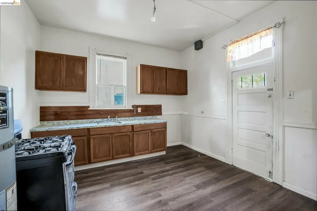 630 York Vallejo CA 94590
