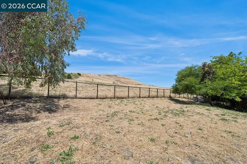 8 Ketelsen Court Moraga CA 94556