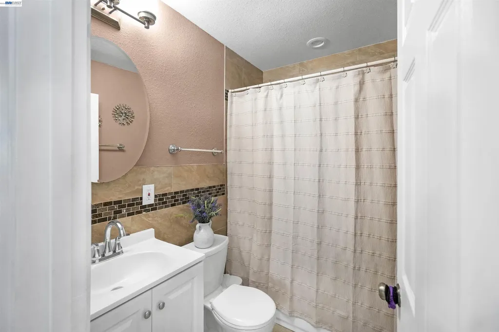 30562 Troon Place Hayward CA 94544