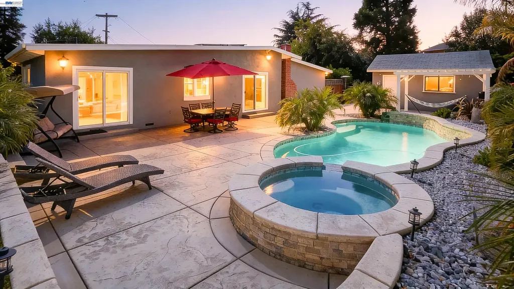 30562 Troon Place Hayward CA 94544