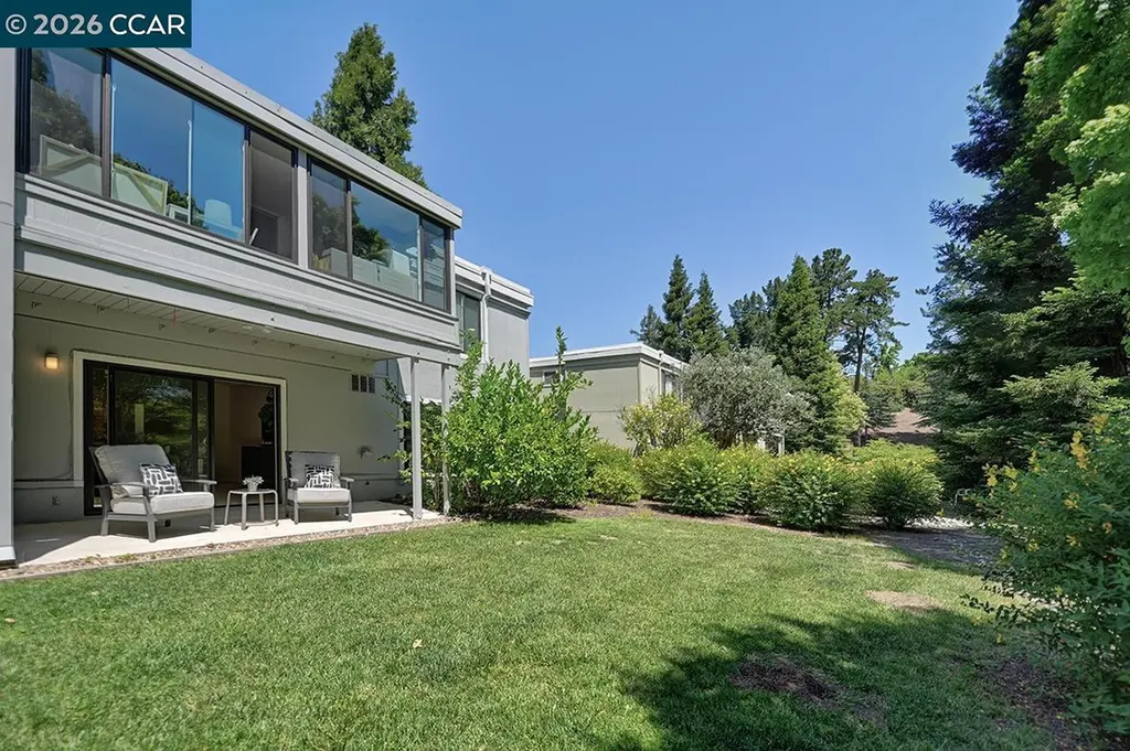 1417 Oakmont Drive Walnut Creek CA 94595