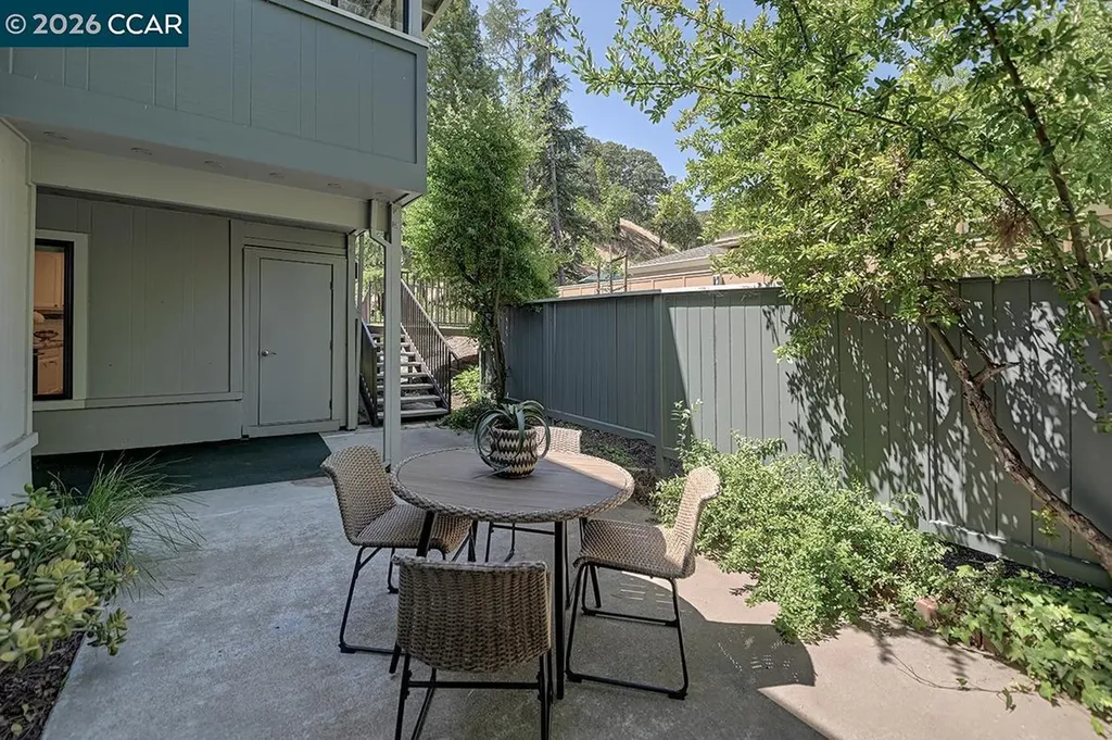 1417 Oakmont Drive Walnut Creek CA 94595
