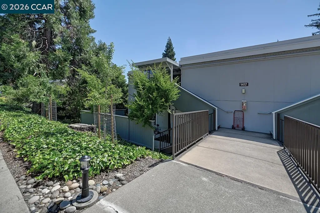 1417 Oakmont Drive Walnut Creek CA 94595