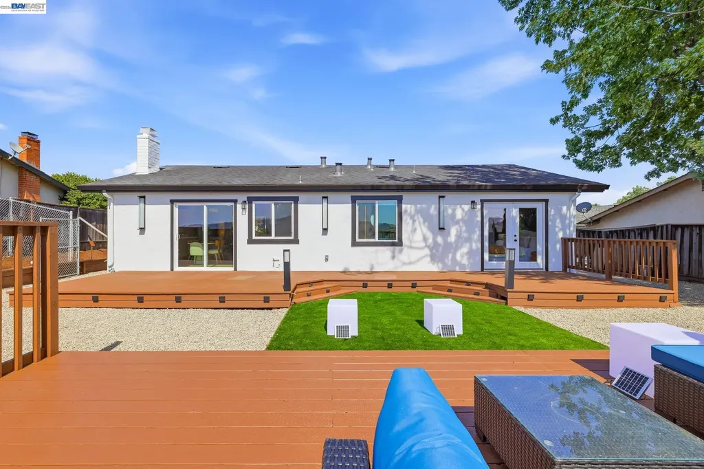 2464 Morello Heights Circle Martinez CA 94553