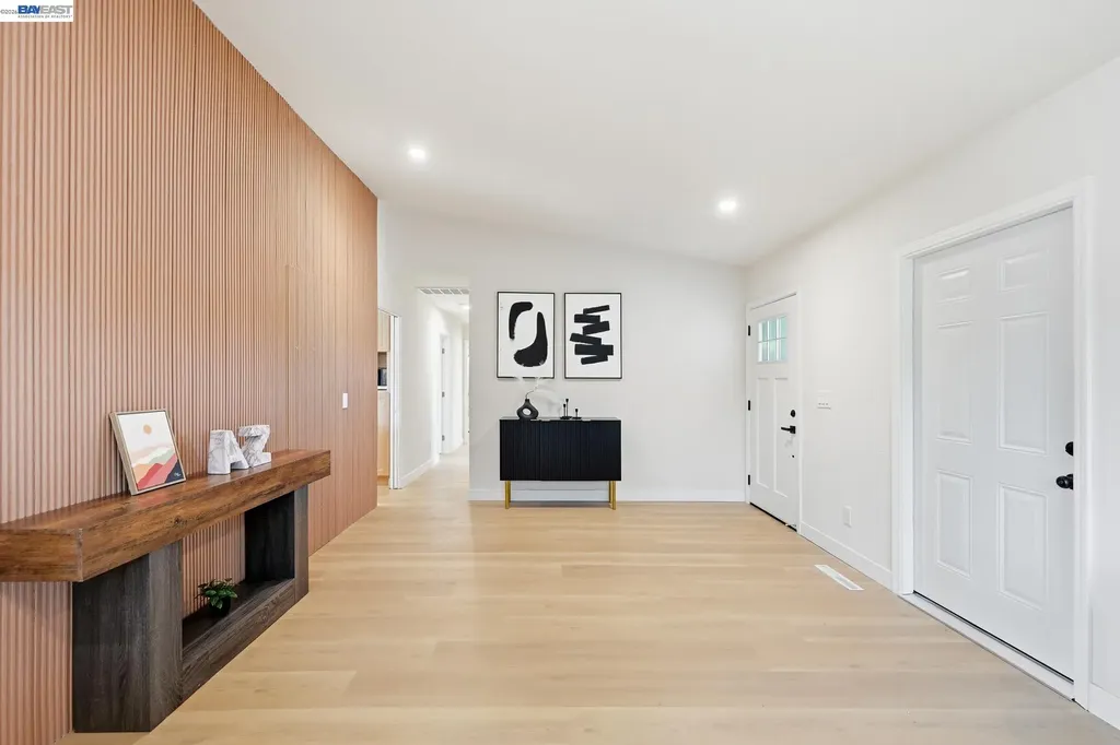 16035 Via Walter San Lorenzo CA 94580