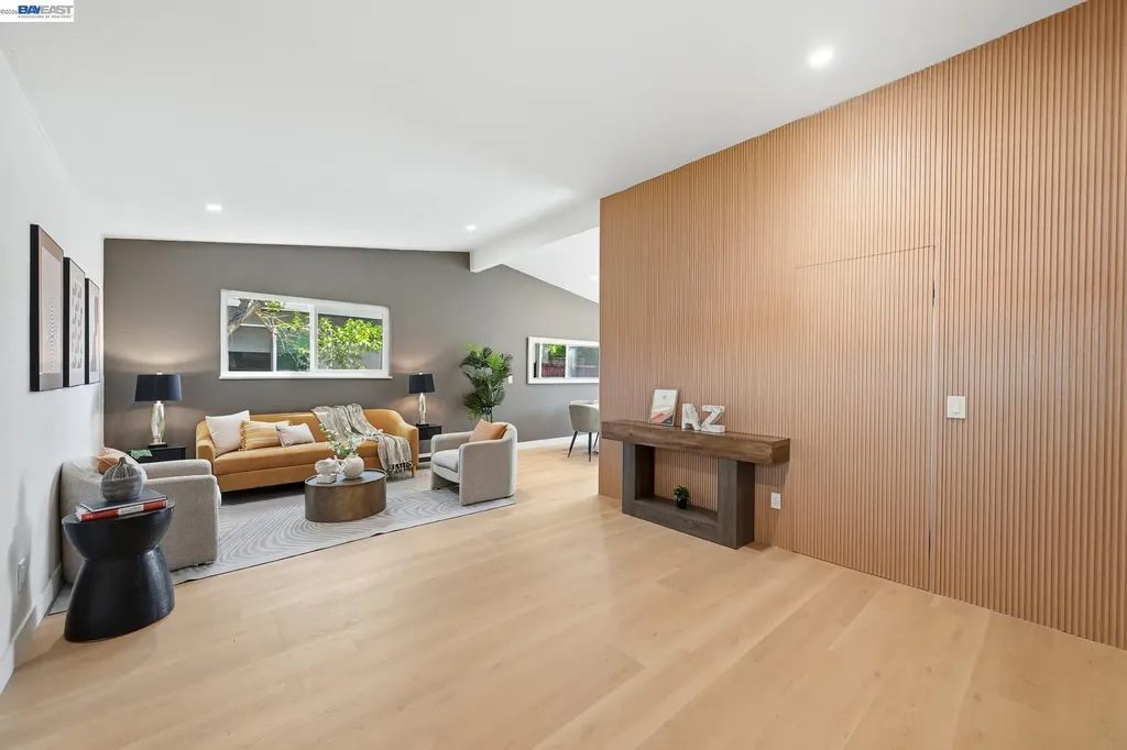 16035 Via Walter San Lorenzo CA 94580
