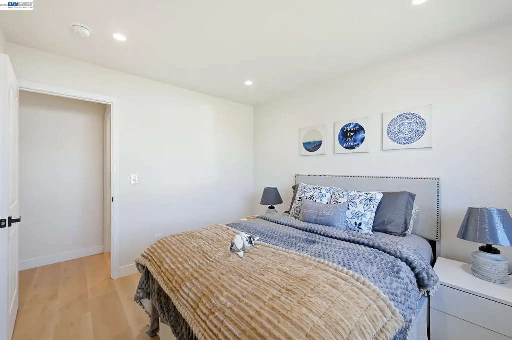 16035 Via Walter San Lorenzo CA 94580