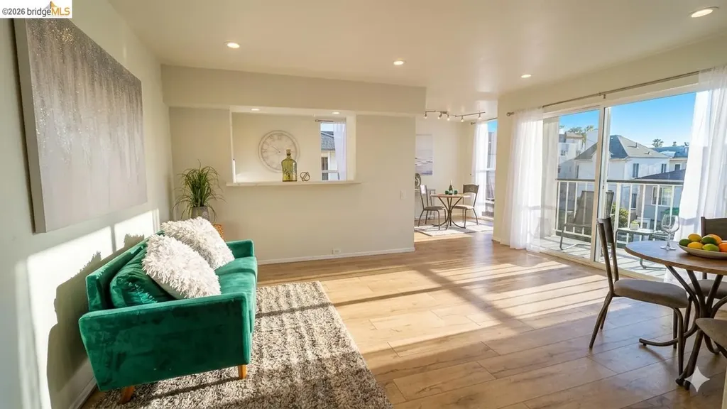 365 Perkins Street Oakland CA 94610