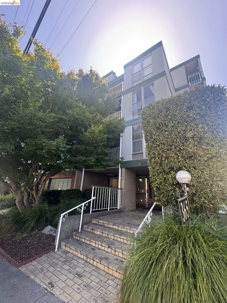 365 Perkins Street Oakland CA 94610