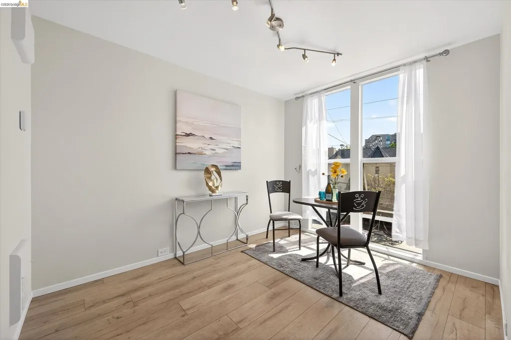 365 Perkins Street Oakland CA 94610