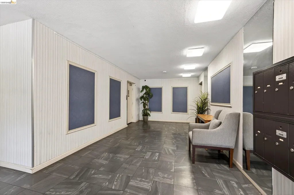 365 Perkins Street Oakland CA 94610