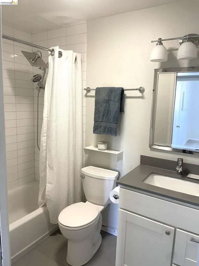 365 Perkins Street Oakland CA 94610
