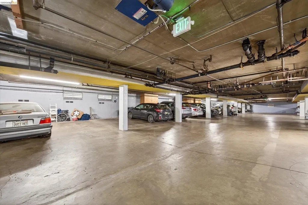 365 Perkins Street Oakland CA 94610