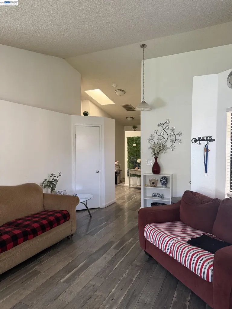 2725 Filbert Street Antioch CA 94509
