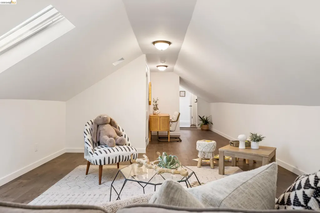 725 54th Street Oakland CA 94609