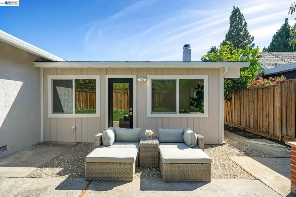 40884 Blacow Road Fremont CA 94538
