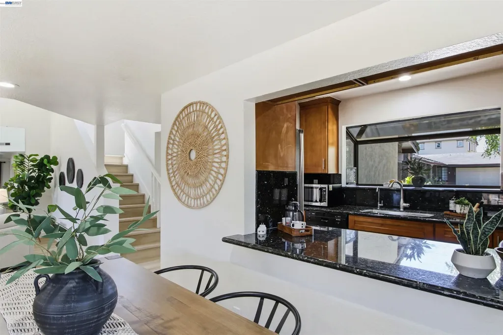 6010 Peppertree Court Newark CA 94560