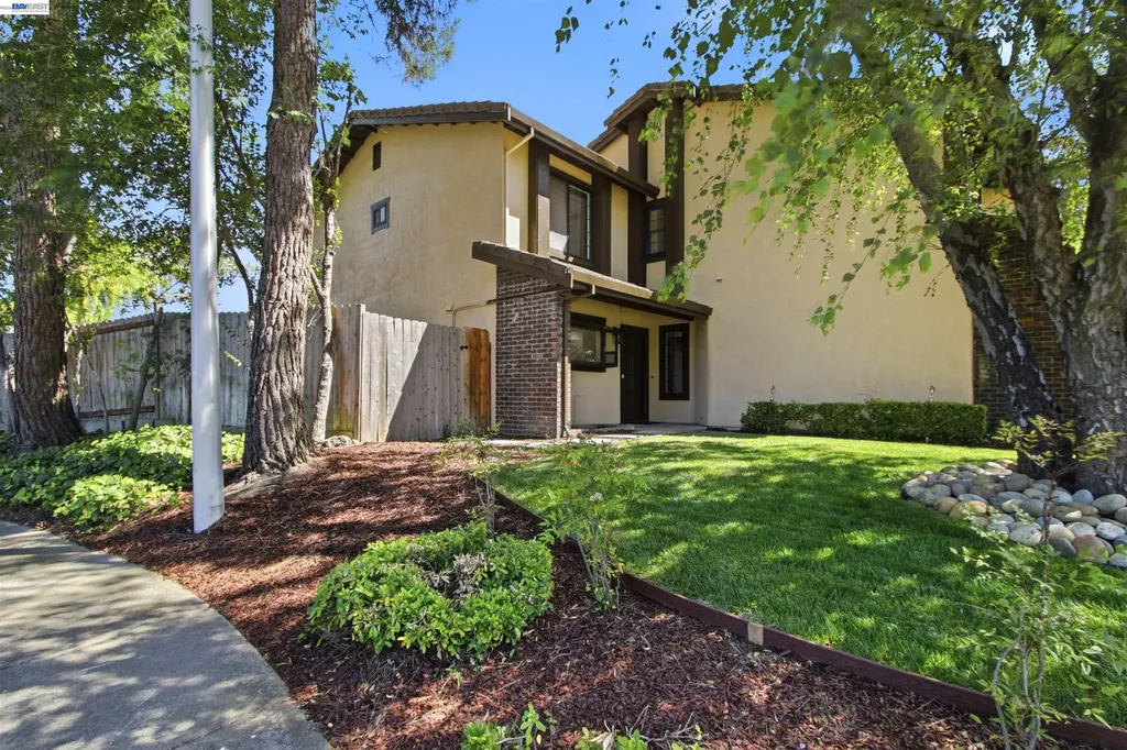 6010 Peppertree Court Newark CA 94560