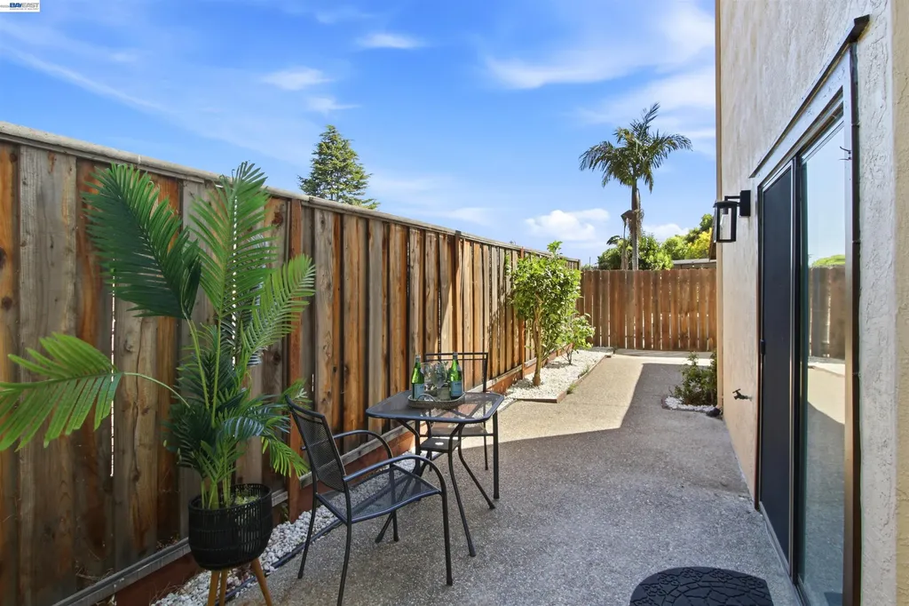 6010 Peppertree Court Newark CA 94560