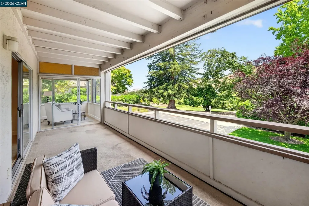 3410 Tice Creek Drive Walnut Creek CA 94595