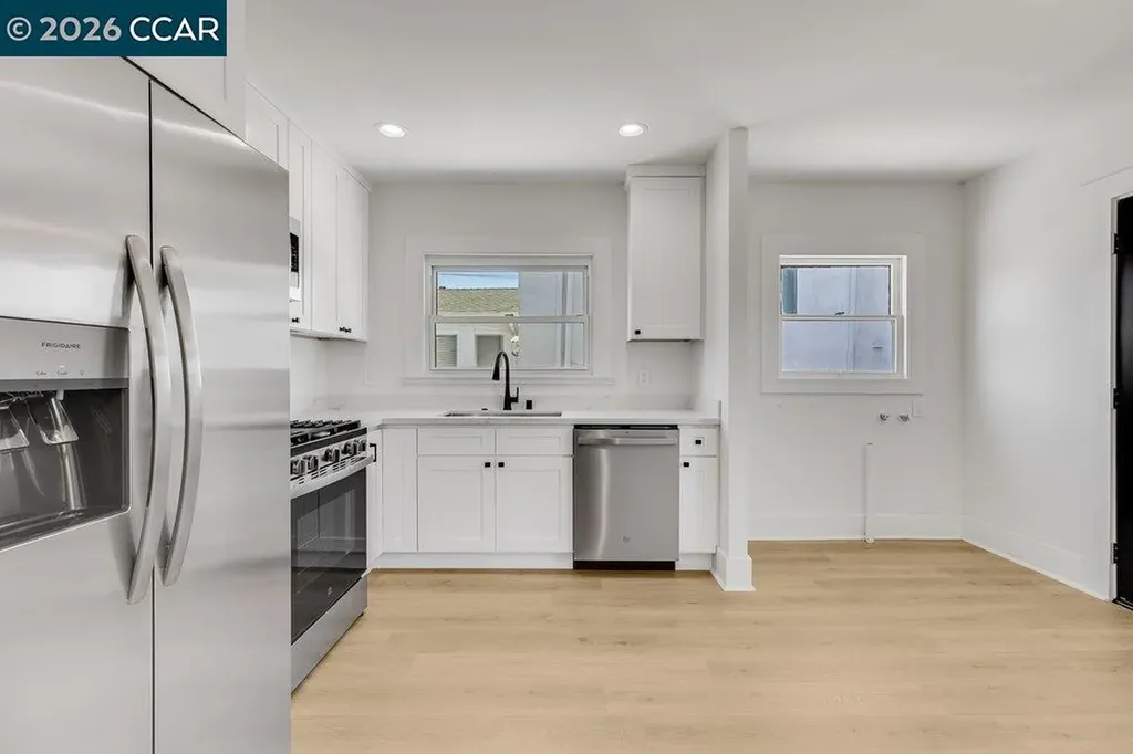 1709 Auseon Avenue Oakland CA 94621
